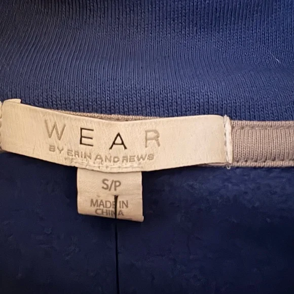 Women's NFL WEAR by Erin Andrews Dark Blue Quarter-Zip Jacket - Picture 4 of 8